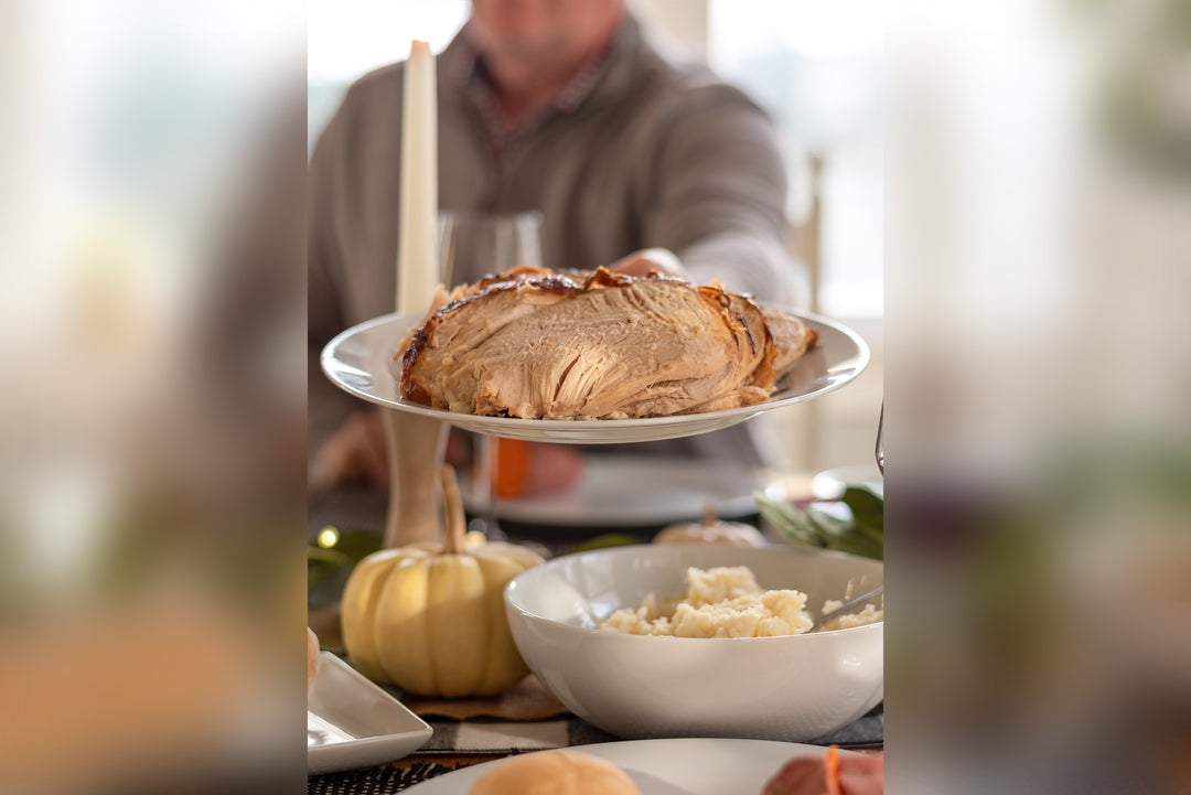 6 Ways to Beat the Bloat:<p>Enjoy Thanksgiving Without the Discomfort!